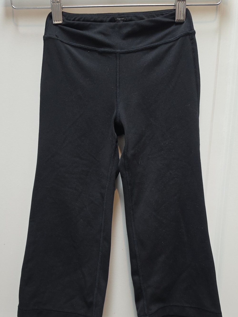 Athleta Girl Chit Chat Kick Flare Capri Black Capri Pants Girls XS (6)